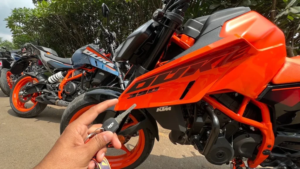 New KTM Duke 390